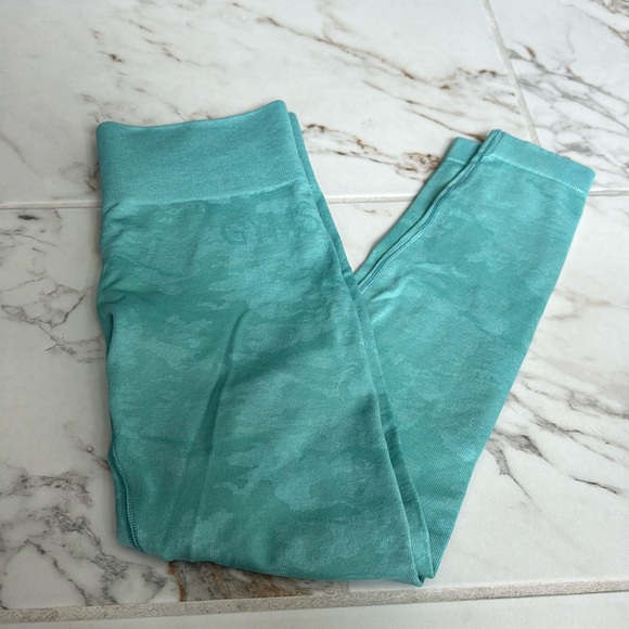 Gymshark Teal Camo Leggings Small - Picture 2 of 5